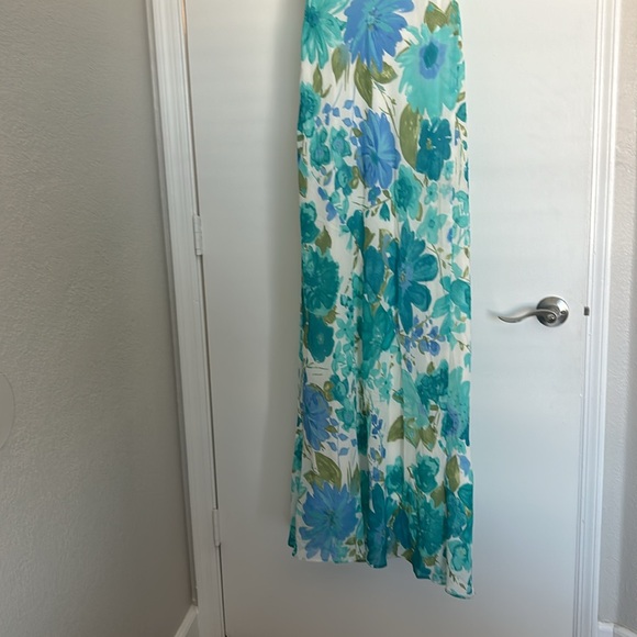 VINTAGE AFTERDARK SEQUENCE FLOOR LENGTH DRESS - Picture 9 of 11